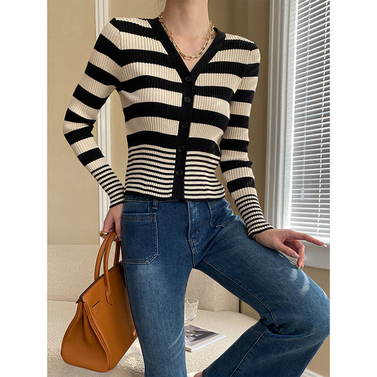 V-neck Striped Knitted Loose Sweater Top